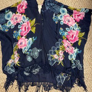 Chico's S/M navy and pink/blue floral kimono with tassel trim